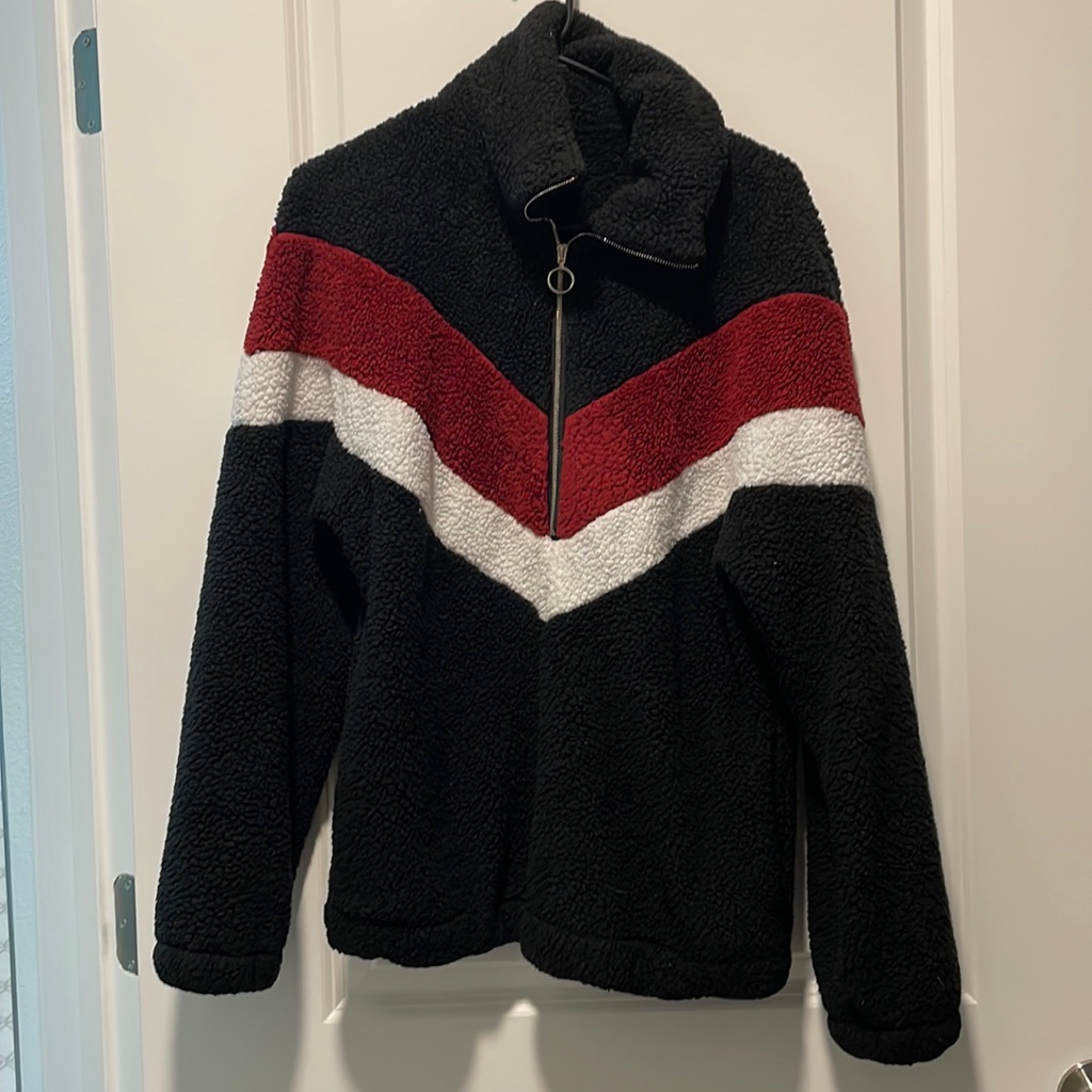 Chevron Pullover